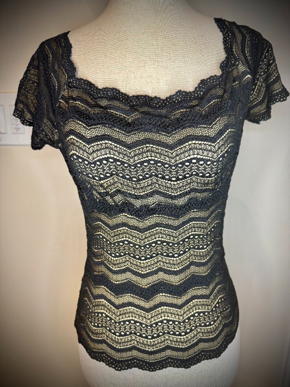 Cosabella of Italy, Black Scallop Lace with Nude Mesh Lining, Chevron Pattern XS